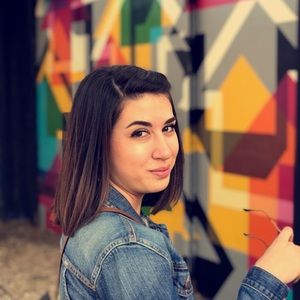 Meet your Posher, Victoria